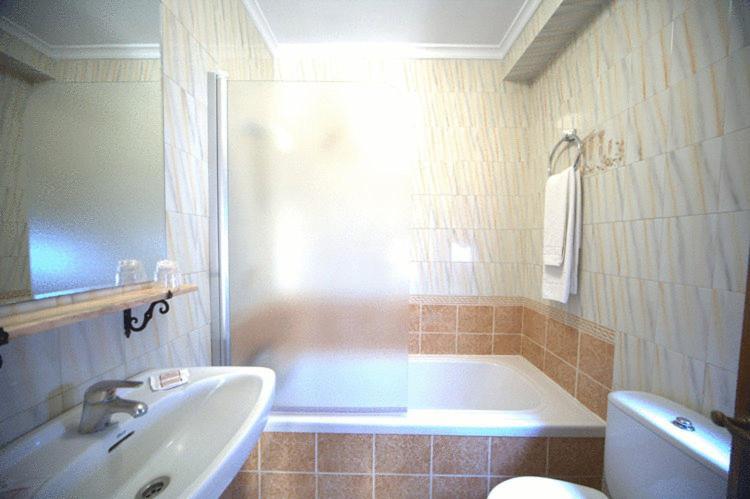Hostal El Labrador Marbella Buitenkant foto